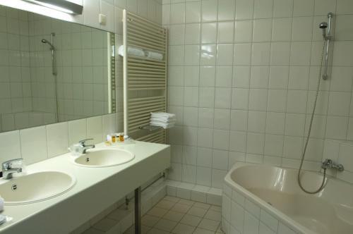 Hotel Hampshire Avenarius
