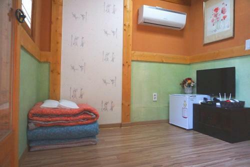 Hostal Gangneongjeon Hanok Stay