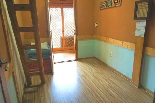 Hostal Gangneongjeon Hanok Stay