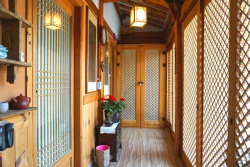 Hostal Gangneongjeon Hanok Stay