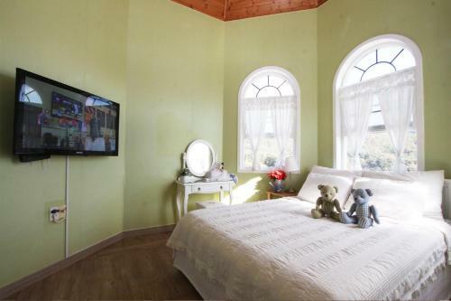 Yellow Star Pension