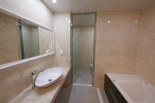 Dubai Hotel