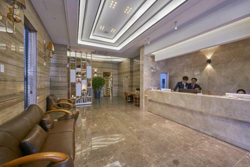 Dubai Hotel