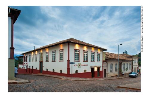 Hotel Quadrado
