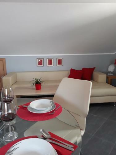Hostal Garfild Guest House