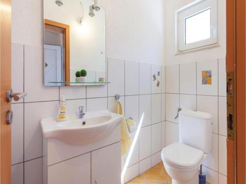 Holiday Apartment Seget Vranjica 02