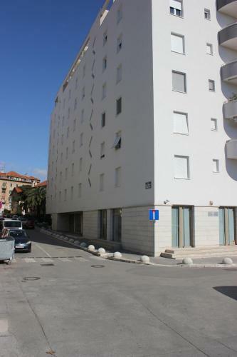 Hostal Rooms Romeo And Juliet