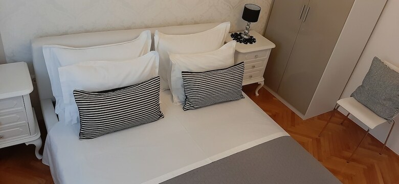 Hostal Guesthouse ?ivljak