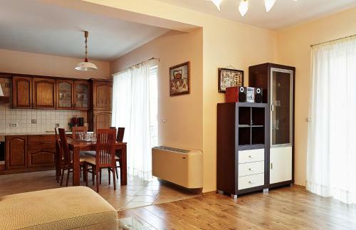Apartments Villa Vires