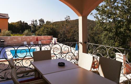 Apartments Villa Vires