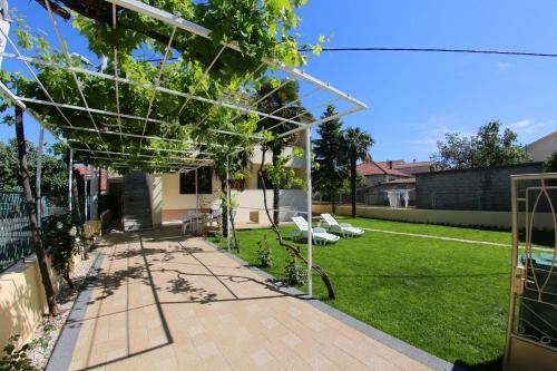 Apartments Vedrana