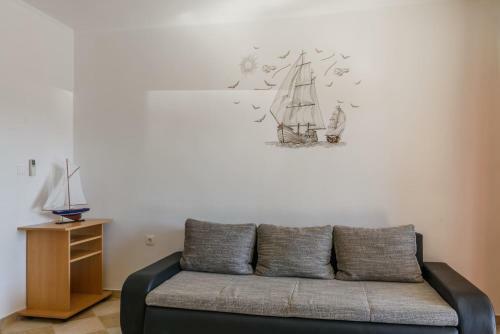 La Bodega Apartments