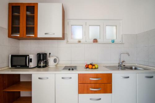 La Bodega Apartments