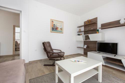 Apartments Alenka
