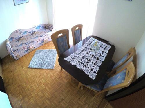 Apartment Repi? Blue