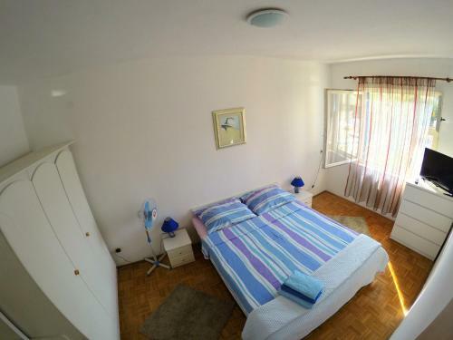 Apartment Repi? Blue