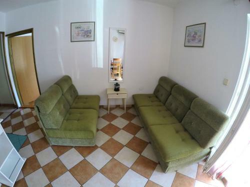 Apartment Repi? Blue