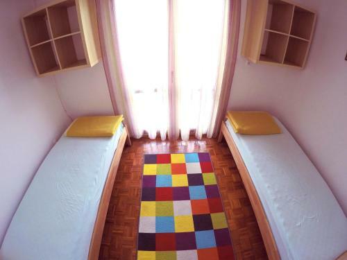 Apartment Repi? Blue