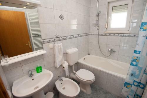Apartments Lucia
