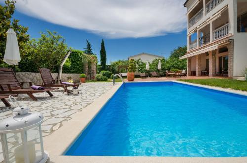 Apartments Sinisa