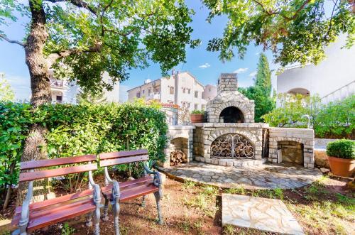 Apartments Sinisa