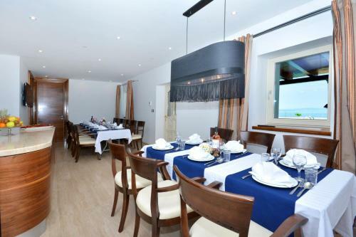 Hostal Villa View 4 You