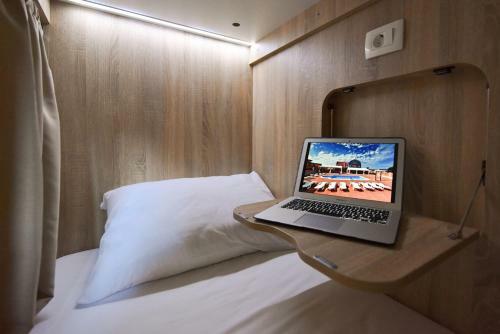 Hostel Zr?e