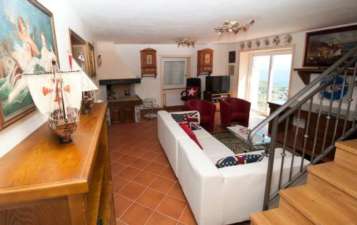Holiday House Bariani