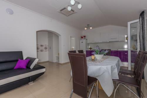 Apartments Villa Rossa