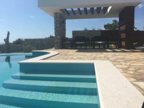 Villa Moses