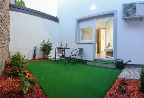 Apartments Sava
