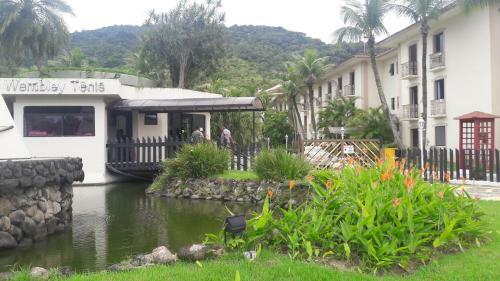 Apartamento Apto Toninhas Cond. Wembley