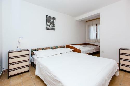 Apartments Sima