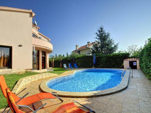 Villa Mutila