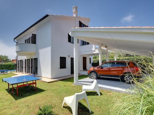 Villa Mutila
