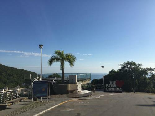 Apartamento Morada Pinheiro 160m Da Praia