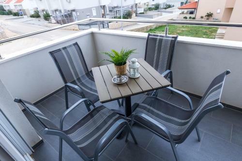 Apartments Gaj 2