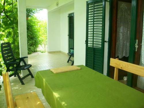 Dada Apartments