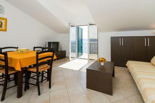 Apartments Vukeli?