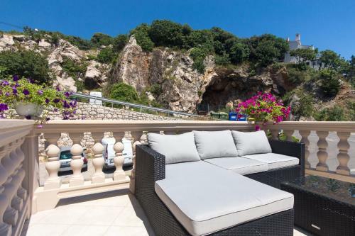 Hostal Guest House Villa Baska