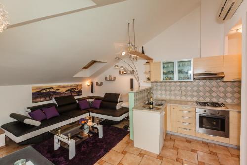 Apartments Ru?i?