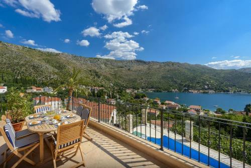 Villa Sana Via