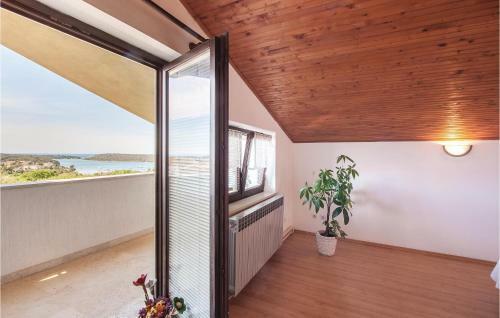 Apartment Pula With Sea View 3
