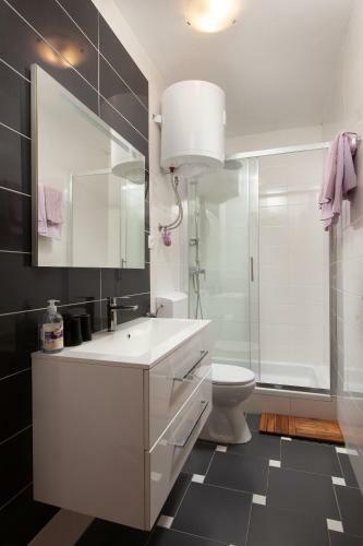 Villa Holiday Home Tisina