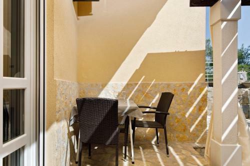 Hostal Ark Beach Apartments