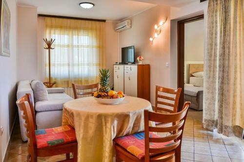 Hostal Bella Vista Apartments