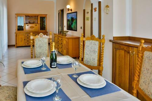 Hostal Bella Vista Apartments