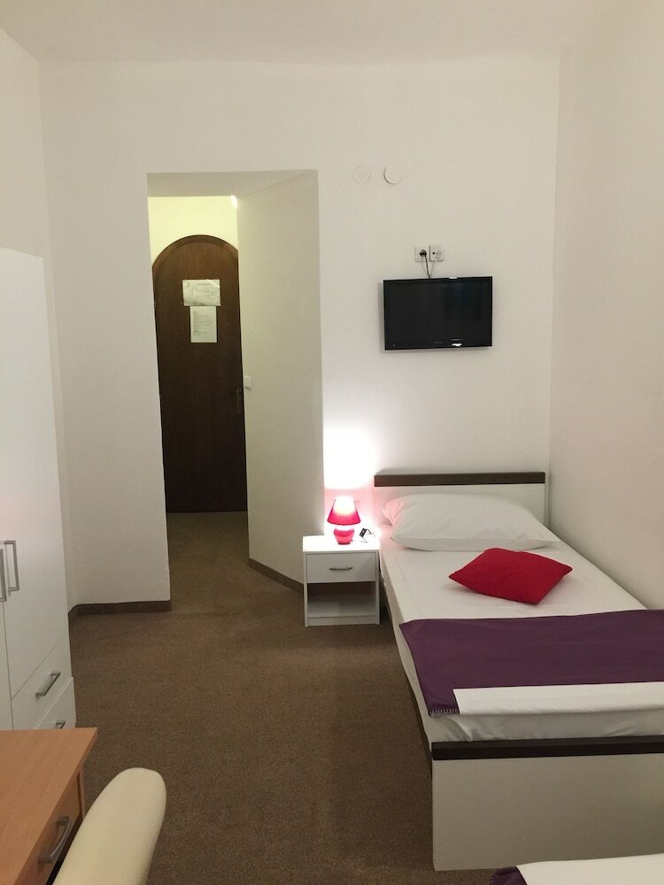 Hotel Ru?a
