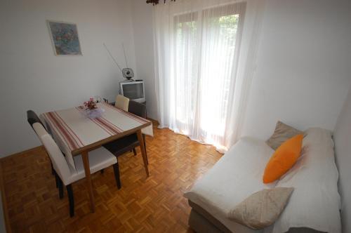 Apartment Pomykalo