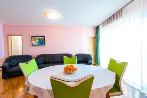 Apartamentos Villa Ratac